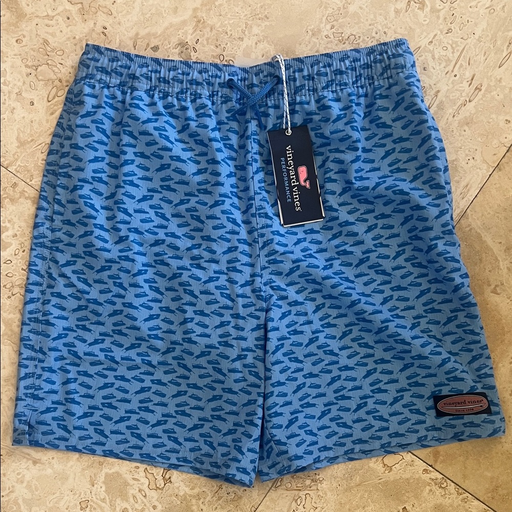 NWT Boys Vineyard Vines Patterned Blue Swim Trunks Size Large